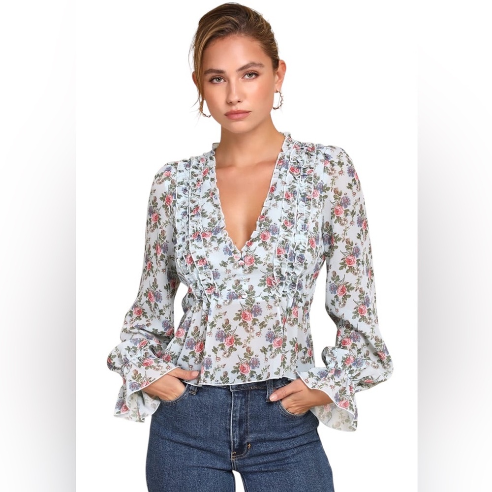 NWT Lulus Undeniably Darling Light Blue Floral Chiffon Balloon Sleeve Top XS